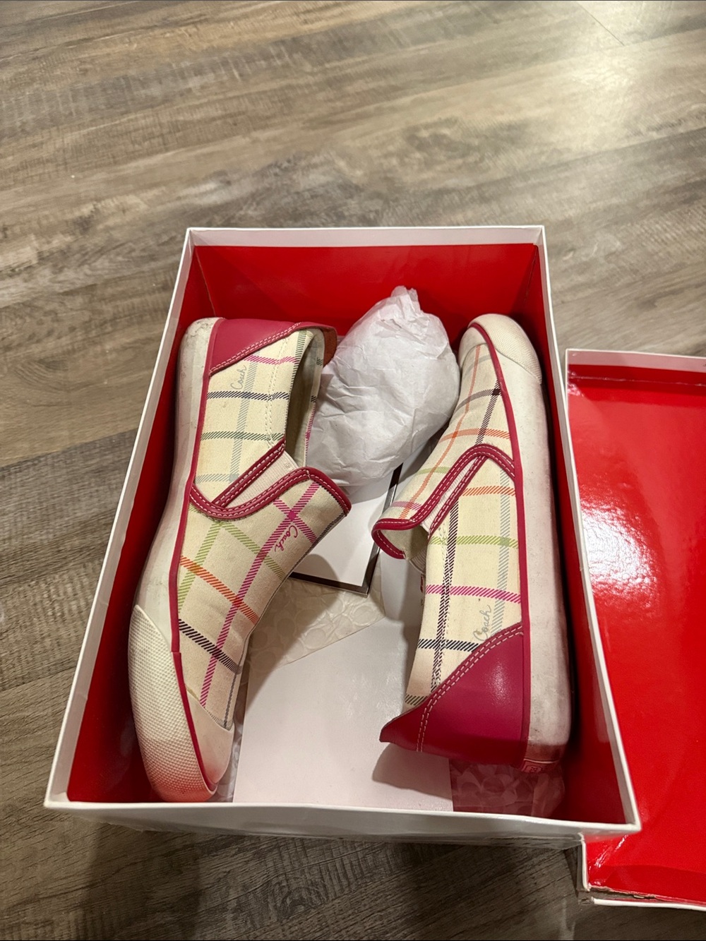 Coach Multicolor Plaid Slip-On Sneakers in Cream and Pink Trim with box size 8 - Picture 12 of 13